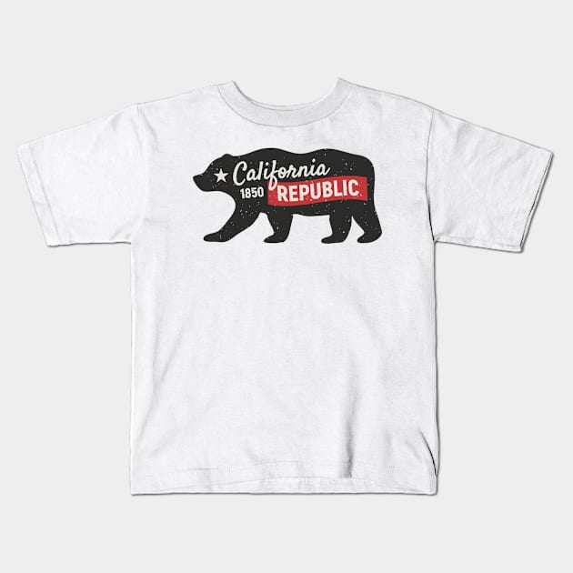 California Republic bear. Kids T-Shirt by DenysHolovatiuk